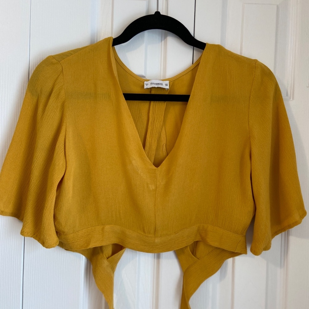 Pull&Bear Open-Back Crepe Crop Top– Size Small - Picture 5 of 9